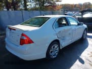 ✅ 2010 Ford Fusion SE • VIN: 3FAHP0HAXAR420058 • Lot: 43521576. Listed on IAAI with 177,436 mi. Free auction sales archive from the USA and detailed vehicle history report at DreamBid. Image 4.