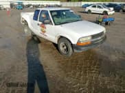 ✅ 2003 Chevrolet S-10 • VIN: 1GCCS19H538155218 • Лот: 41485795. Опубликован ранее на Copart с пробегом 247 331 миль. Бесплатный доступ к архиву аукционных продаж из США и подробный отчёт об истории автомобиля на DreamBid. Изображение 11.