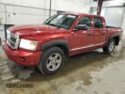 ✅ 2008 Dodge Dakota Laramie • VIN: 1D7HW58N98S599551 • Lot: 85739785. Wystawiony na Copart z przebiegiem 84 020 mil. Bezpłatny archiwum sprzedaży aukcyjnych z USA i szczegółowy raport historii pojazdu na DreamBid. Zdjęcie 1.