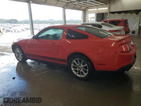 ✅ 2011 Ford Mustang V6 • VIN: 1ZVBP8AM3B5118678 • Lot: 85485425. Listed on Copart with 224,250 mi. Free auction sales archive from the USA and detailed vehicle history report at DreamBid. Image 2.
