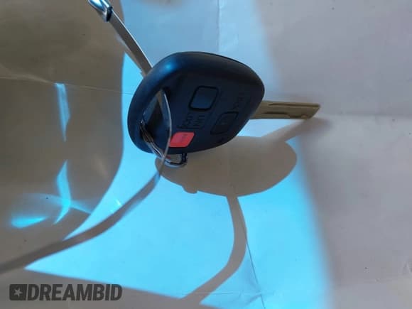 ✅ 2000 Lexus RX 300 • VIN: JT6HF10U9Y0132266 • Lot: 43009397. Wystawiony na IAAI z przebiegiem 175 445 mil. Bezpłatny archiwum sprzedaży aukcyjnych z USA i szczegółowy raport historii pojazdu na DreamBid. Zdjęcie 11.