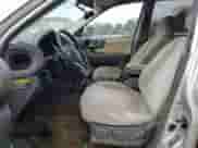 2005 Hyundai Santa Fe GLS с VIN KM8SC73DX5U010294, выставлен на аукционе Copart как лот 87080034 с пробегом 124 078 миль миль и Списание • Salvage title. История ставок и продаж доступна на DreamBid. Изображение 7.