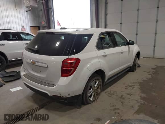 2017 Chevrolet Equinox LS z VIN 2GNALBEK5H1529114, wystawiony jako IAAI lot #43371907 z przebiegiem 126 745 mil mil oraz . Historia ofert i sprzedaży dostępna na DreamBid. Obrazek 4.