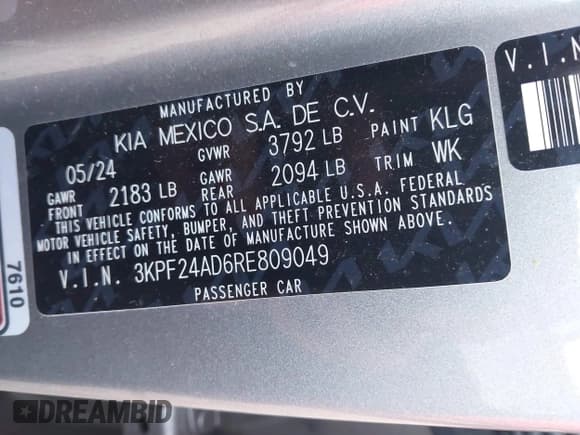 ✅ 2024 Kia Forte LXS • VIN: 3KPF24AD6RE809049 • Lot: 43694745. Wystawiony na IAAI z przebiegiem 22 797 mil. Bezpłatny archiwum sprzedaży aukcyjnych z USA i szczegółowy raport historii pojazdu na DreamBid. Zdjęcie 9.