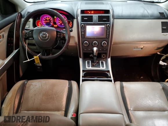 ✅ 2009 Mazda CX-9 Sport • VIN: JM3TB38V590168973 • Лот: 86297035. Опубликован ранее на Copart с пробегом 236 120 миль. Бесплатный доступ к архиву аукционных продаж из США и подробный отчёт об истории автомобиля на DreamBid. Изображение 8.