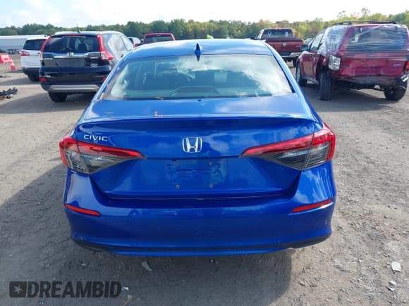 ✅ 2023 Honda Civic LX • VIN: 2HGFE2F25PH560216 • Lot: 43247282. Wystawiony na IAAI z przebiegiem 36 672 mil. Bezpłatny archiwum sprzedaży aukcyjnych z USA i szczegółowy raport historii pojazdu na DreamBid. Zdjęcie 16.