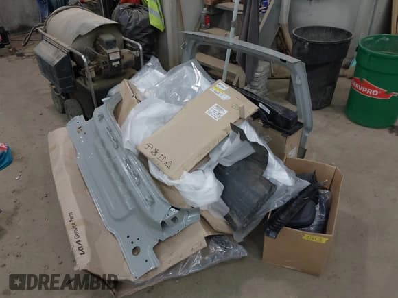 ✅ 2020 Kia Soul LX • VIN: KNDJ23AU7L7728542 • Lot: 43047578. Listed on IAAI with 55,599 mi. Free auction sales archive from the USA and detailed vehicle history report at DreamBid. Image 12.