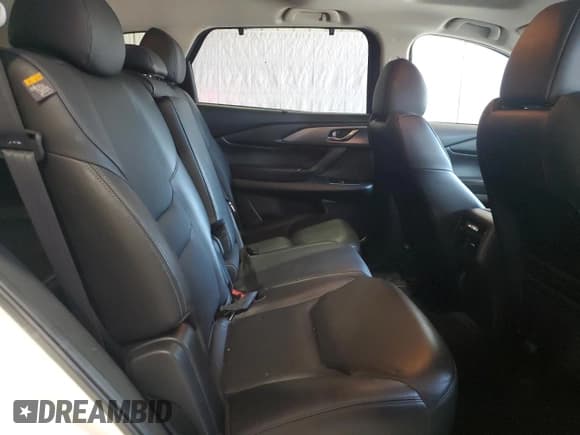 ✅ 2019 Mazda CX-9 Touring • VIN: JM3TCBCY0K0336520 • Lot: 71170615. Wystawiony na Copart z przebiegiem 96 277 mil. Bezpłatny archiwum sprzedaży aukcyjnych z USA i szczegółowy raport historii pojazdu na DreamBid. Zdjęcie 11.