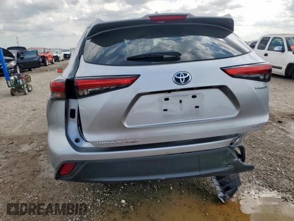 ✅ 2022 Toyota Highlander Hybrid XLE • VIN: 5TDGARAH5NS514015 • Lot: 90442865. Wystawiony na Copart z przebiegiem 45 703 mil. Bezpłatny archiwum sprzedaży aukcyjnych z USA i szczegółowy raport historii pojazdu na DreamBid. Zdjęcie 6.