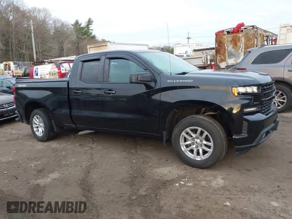✅ 2019 Chevrolet Silverado 1500 RST • VIN: 1GCRYEED5KZ239308 • Lot: 41024575. Wystawiony na IAAI z przebiegiem 50 618 mil. Bezpłatny archiwum sprzedaży aukcyjnych z USA i szczegółowy raport historii pojazdu na DreamBid. Zdjęcie 13.