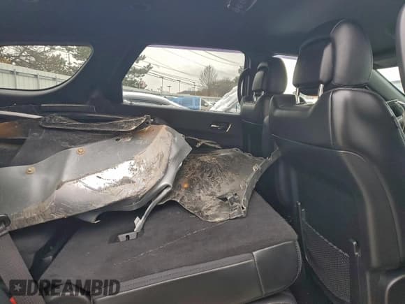 ✅ 2019 Dodge Durango GT Plus • VIN: 1C4RDJDGXKC754808 • Lot: 95384335. Listed on Copart with 104,122 mi. Free auction sales archive from the USA and detailed vehicle history report at DreamBid. Image 11.