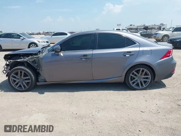 ✅ 2014 Lexus IS 250 • VIN: JTHBF1D26E5037314 • Lot: 42894724. Listed on IAAI with 157,313 mi. Free auction sales archive from the USA and detailed vehicle history report at DreamBid. Image 15.