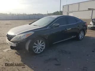 ✅ 2012 Hyundai Azera • VIN: KMHFH4JG0CA168916 • Лот: 53183675. Опубликован ранее на Copart с пробегом 227 570 миль. Бесплатный доступ к архиву аукционных продаж из США и подробный отчёт об истории автомобиля на DreamBid. Изображение 1.
