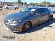✅ 2018 Lexus ES 350 • VIN: 58ABK1GG7JU114751 • Лот: 43665069. Опубликован ранее на IAAI с пробегом 151 999 миль. Бесплатный доступ к архиву аукционных продаж из США и подробный отчёт об истории автомобиля на DreamBid. Изображение 17.