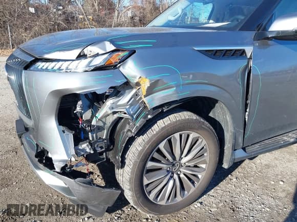 ✅ 2025 Infiniti QX80 • VIN: JN8AZ3DB3S9400936 • Lot: 41246171. Wystawiony na IAAI z przebiegiem 6 826 mil. Bezpłatny archiwum sprzedaży aukcyjnych z USA i szczegółowy raport historii pojazdu na DreamBid. Zdjęcie 6.