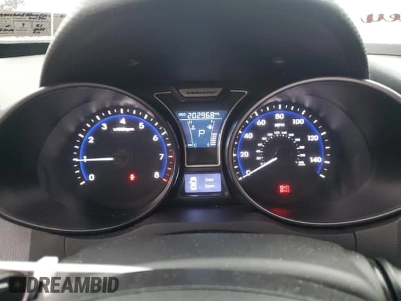 ✅ 2013 Hyundai Veloster Turbo • VIN: KMHTC6AE8DU097167 • Lot: 84183424. Wystawiony na Copart z przebiegiem 202 968 mil. Bezpłatny archiwum sprzedaży aukcyjnych z USA i szczegółowy raport historii pojazdu na DreamBid. Zdjęcie 9.