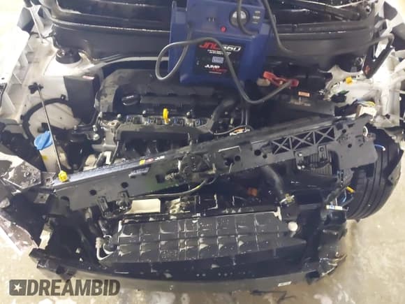 ✅ 2024 Hyundai Venue SEL • VIN: KMHRC8A3XRU332065 • Lot: 41328678. Wystawiony na IAAI z przebiegiem 3 787 mil. Bezpłatny archiwum sprzedaży aukcyjnych z USA i szczegółowy raport historii pojazdu na DreamBid. Zdjęcie 10.