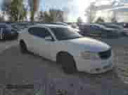 2010 Dodge Avenger R/T with VIN 1B3CC5FB1AN235197, listed as a Copart auction lot 90775525 with 130,355 mi miles and Clean title. Bid and sale history available at DreamBid. Image 4.