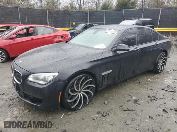 ✅ 2013 BMW 7 Series 750i xDrive • VIN: WBAYB6C58DD223681 • Lot: 50156875. Listed on Copart with 139,422 mi. Free auction sales archive from the USA and detailed vehicle history report at DreamBid. Image 1.