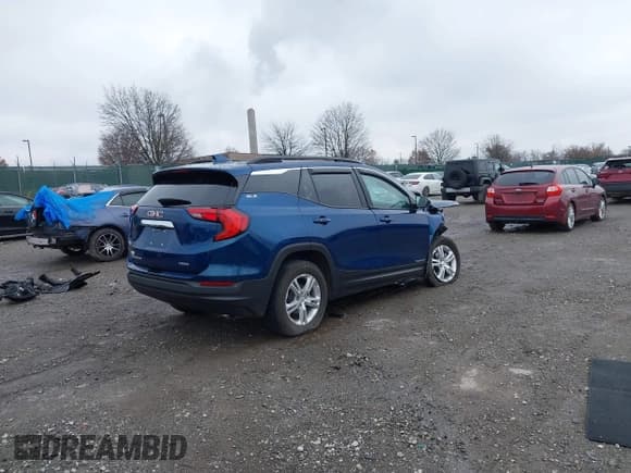 ✅ 2020 GMC Terrain SLE • VIN: 3GKALTEVXLL124497 • Lot: 43734534. Listed on IAAI with 40,875 mi. Free auction sales archive from the USA and detailed vehicle history report at DreamBid. Image 4.