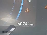 ✅ 2020 Hyundai Santa Fe SEL • VIN: 5NMS33AD8LH216623 • Lot: 42966018. Wystawiony na IAAI z przebiegiem 60 741 mil. Bezpłatny archiwum sprzedaży aukcyjnych z USA i szczegółowy raport historii pojazdu na DreamBid. Zdjęcie 16.