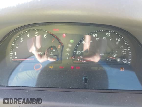 ✅ 2002 Toyota Camry LE • VIN: 4T1BE32K82U519444 • Лот: 43501990. Опубликован ранее на IAAI с пробегом 210 935 миль. Бесплатный доступ к архиву аукционных продаж из США и подробный отчёт об истории автомобиля на DreamBid. Изображение 7.