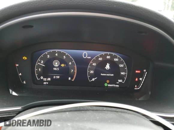 ✅ 2024 Honda Civic Sport Touring • VIN: 19XFL1G8XRE019744 • Lot: 69560635. Wystawiony na Copart z przebiegiem 6 973 mil. Bezpłatny archiwum sprzedaży aukcyjnych z USA i szczegółowy raport historii pojazdu na DreamBid. Zdjęcie 9.