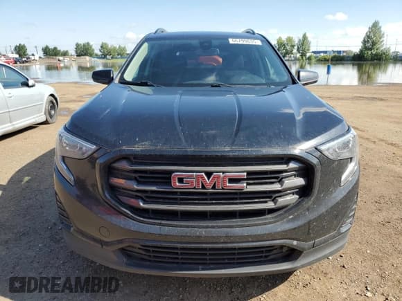 ✅ 2021 GMC Terrain SLE • VIN: 3GKALTEV2ML377265 • Lot: 66799635. Wystawiony na Copart z przebiegiem 117 494 mil. Bezpłatny archiwum sprzedaży aukcyjnych z USA i szczegółowy raport historii pojazdu na DreamBid. Zdjęcie 5.