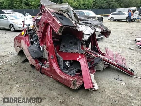 ✅ 2017 Cadillac CTS-V • VIN: 1G6A15S62H0162405 • Лот: 68011954. Опубликован ранее на Copart с пробегом Не указан. Бесплатный доступ к архиву аукционных продаж из США и подробный отчёт об истории автомобиля на DreamBid. Изображение 10.