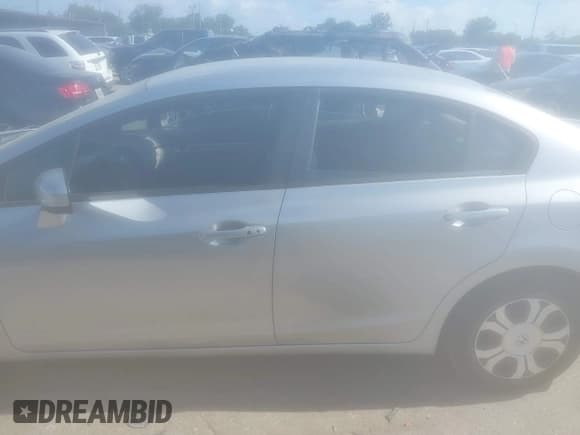 ✅ 2015 Honda Civic • VIN: 19XFB4F25FE000015 • Lot: 42801271. Listed on IAAI with Not provided. Free auction sales archive from the USA and detailed vehicle history report at DreamBid. Image 14.