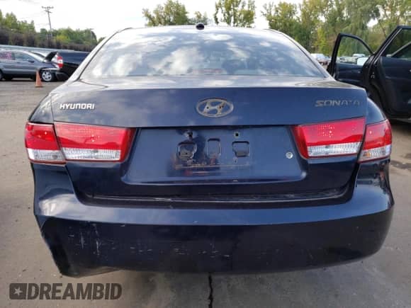 2008 Hyundai Sonata GLS z VIN 5NPET46CX8H333021, wystawiony jako Copart lot #69442164 z przebiegiem 202 781 mil mil oraz Szkoda całkowita • Salvage title. Historia ofert i sprzedaży dostępna na DreamBid. Obrazek 6.