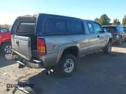 ✅ 2001 Chevrolet Silverado 2500HD LS • VIN: 1GCHK29161E337880 • Lot: 43442333. Listed on IAAI with 174,128 mi. Free auction sales archive from the USA and detailed vehicle history report at DreamBid. Image 4.