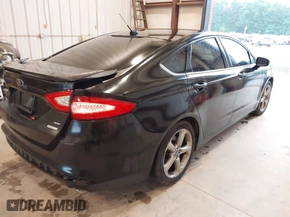✅ 2013 Ford Fusion SE • VIN: 3FA6P0HR9DR111568 • Lot: 42354973. Wystawiony na IAAI z przebiegiem 148 386 mil. Bezpłatny archiwum sprzedaży aukcyjnych z USA i szczegółowy raport historii pojazdu na DreamBid. Zdjęcie 4.