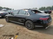 ✅ 2022 Mercedes-Benz S 580 • VIN: W1K6G7GB5NA122334 • Lot: 54172343. Wystawiony na Copart z przebiegiem 7 262 mil. Bezpłatny archiwum sprzedaży aukcyjnych z USA i szczegółowy raport historii pojazdu na DreamBid. Zdjęcie 2.