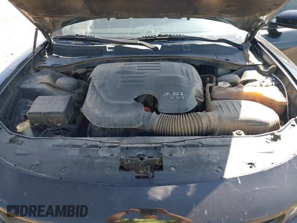 ✅ 2015 Dodge Charger SE • VIN: 2C3CDXBG2FH857062 • Лот: 43060788. Опубликован ранее на IAAI с пробегом 181 367 миль. Бесплатный доступ к архиву аукционных продаж из США и подробный отчёт об истории автомобиля на DreamBid. Изображение 10.