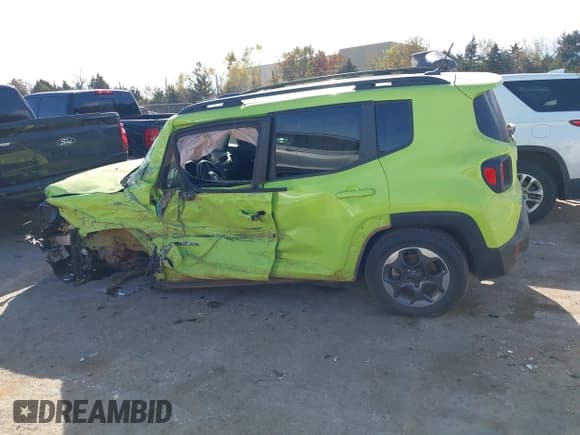 ✅ 2017 Jeep Renegade Sport • VIN: ZACCJBAB9HPF36666 • Лот: 43638836. Опубликован ранее на IAAI с пробегом 155 768 миль. Бесплатный доступ к архиву аукционных продаж из США и подробный отчёт об истории автомобиля на DreamBid. Изображение 14.