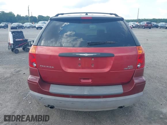 ✅ 2007 Chrysler Pacifica • VIN: 2A8GF48X47R146268 • Lot: 42806463. Listed on IAAI with 209,950 mi. Free auction sales archive from the USA and detailed vehicle history report at DreamBid. Image 16.