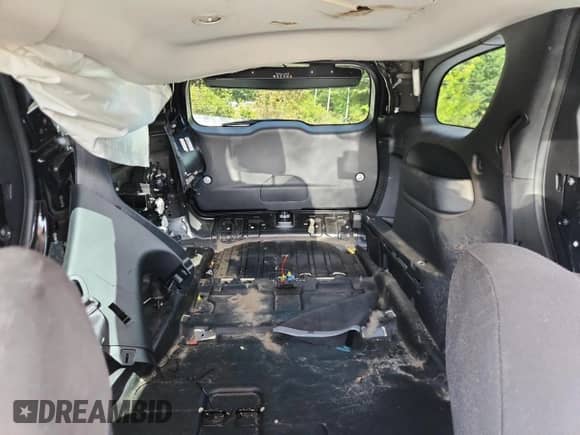 2022 Dodge Durango Pursuit z VIN 1C4SDJFTXNC195325, wystawiony jako Copart lot #63307725 z przebiegiem Nie podano mil oraz Szkoda całkowita • Salvage title. Historia ofert i sprzedaży dostępna na DreamBid. Obrazek 10.