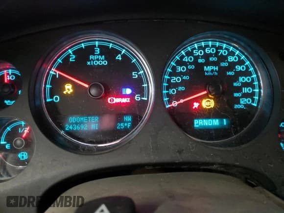 ✅ 2013 Chevrolet Silverado 2500HD LTZ • VIN: 1GC1KYEG7DF209323 • Lot: 45054475. Listed on Copart with 243,692 mi. Free auction sales archive from the USA and detailed vehicle history report at DreamBid. Image 9.