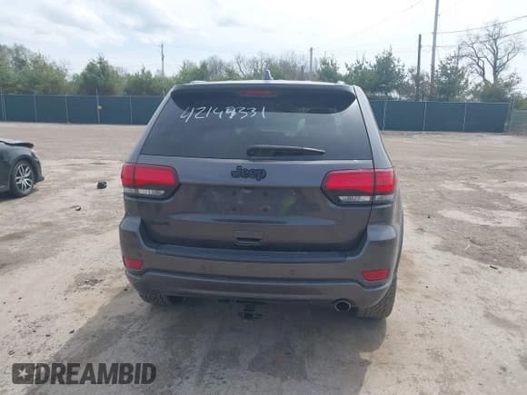 ✅ 2019 Jeep Grand Cherokee Upland • VIN: 1C4RJFAG8KC666043 • Lot: 42144331. Listed on IAAI with 62,937 mi. Free auction sales archive from the USA and detailed vehicle history report at DreamBid. Image 16.