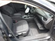 ✅ 2018 Chevrolet Malibu LT • VIN: 1G1ZD5ST9JF108480 • Lot: 42230437. Wystawiony na IAAI z przebiegiem 142 004 mil. Bezpłatny archiwum sprzedaży aukcyjnych z USA i szczegółowy raport historii pojazdu na DreamBid. Zdjęcie 5.