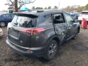 ✅ 2017 Toyota RAV4 LE • VIN: JTMBFREV6HJ106278 • Лот: 43615596. Опубликован ранее на IAAI с пробегом 117 563 миль. Бесплатный доступ к архиву аукционных продаж из США и подробный отчёт об истории автомобиля на DreamBid. Изображение 6.