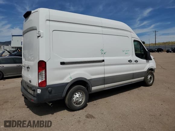 ✅ 2024 Ford Transit • VIN: 1FTBR2XG3RKA73698 • Lot: 66554455. Wystawiony na Copart z przebiegiem 18 446 mil. Bezpłatny archiwum sprzedaży aukcyjnych z USA i szczegółowy raport historii pojazdu na DreamBid. Zdjęcie 3.