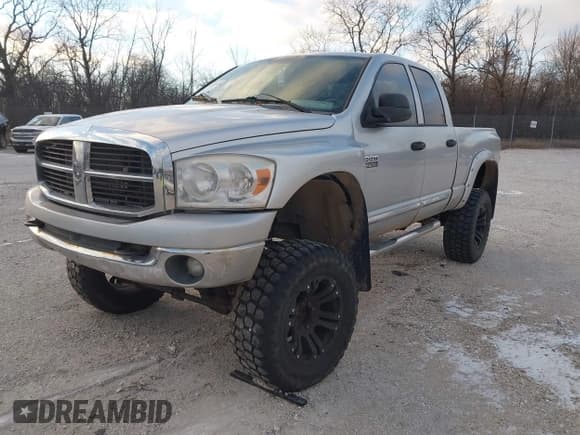 ✅ 2009 Dodge 2500 SLT • VIN: 3D7KS28T59G501879 • Лот: 41016044. Опубликован ранее на IAAI с пробегом 143 853 миль. Бесплатный доступ к архиву аукционных продаж из США и подробный отчёт об истории автомобиля на DreamBid. Изображение 2.