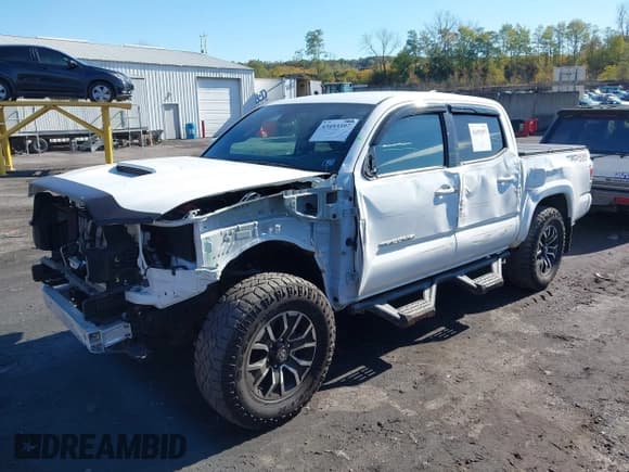 ✅ 2023 Toyota Tacoma Trail Edition • VIN: 3TYCZ5AN5PT163040 • Лот: 43493597. Опубликован ранее на IAAI с пробегом 8 285 миль. Бесплатный доступ к архиву аукционных продаж из США и подробный отчёт об истории автомобиля на DreamBid. Изображение 2.