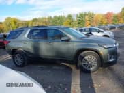 ✅ 2022 Chevrolet Traverse LT Cloth • VIN: 1GNEVGKW1NJ169714 • Lot: 43468604. Wystawiony na IAAI z przebiegiem 46 169 mil. Bezpłatny archiwum sprzedaży aukcyjnych z USA i szczegółowy raport historii pojazdu na DreamBid. Zdjęcie 13.