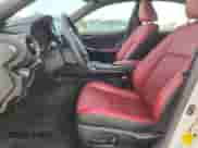 2024 Lexus IS 300 с VIN JTHCA1D22R5132686, выставлен на аукционе Copart как лот 63948755 с пробегом Не указан миль и Списание • Salvage title. История ставок и продаж доступна на DreamBid. Изображение 7.