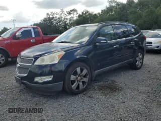✅ 2010 Chevrolet Traverse LTZ • VIN: 1GNLVHED6AS110122 • Лот: 68026885. Опубликован ранее на Copart с пробегом 199 925 миль. Бесплатный доступ к архиву аукционных продаж из США и подробный отчёт об истории автомобиля на DreamBid. Изображение 1.