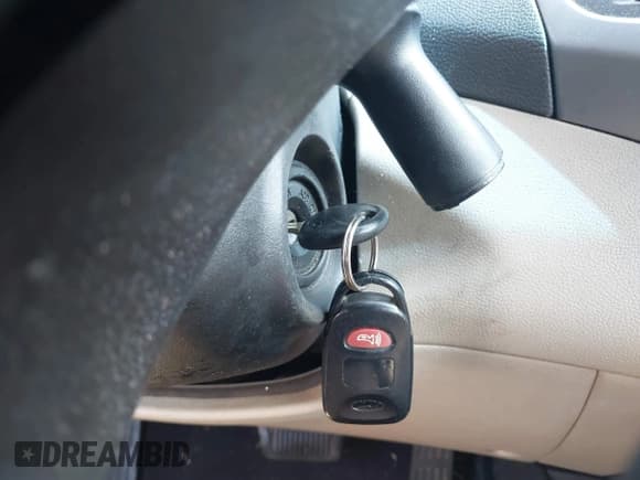 ✅ 2014 Hyundai Elantra SE • VIN: 5NPDH4AE1EH458927 • Лот: 43224577. Опубликован ранее на IAAI с пробегом 143 613 миль. Бесплатный доступ к архиву аукционных продаж из США и подробный отчёт об истории автомобиля на DreamBid. Изображение 11.