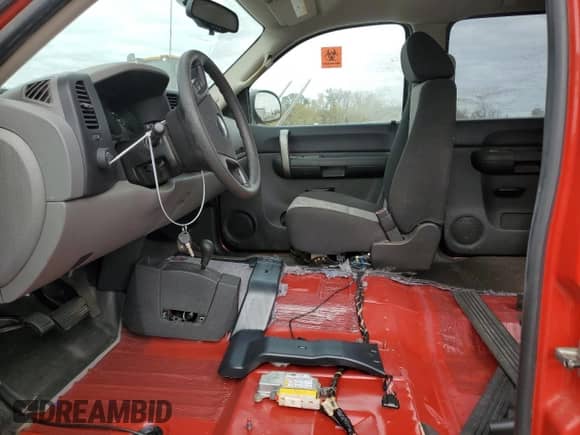 2009 Chevrolet Silverado 1500 LS z VIN 3GCEK13C69G281967, wystawiony jako Copart lot #81149344 z przebiegiem Nie podano mil oraz Szkoda całkowita • Salvage title. Historia ofert i sprzedaży dostępna na DreamBid. Obrazek 7.